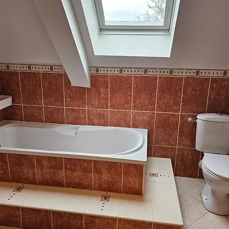 Maison *